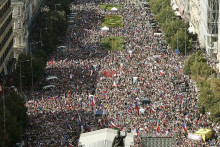 Na Václavskom námestí sa konala demonštrácia Česko na 1. mieste. Zišlo sa niekoľko tisíc ľudí. FOTO: Jan Zátorský, MAFRA