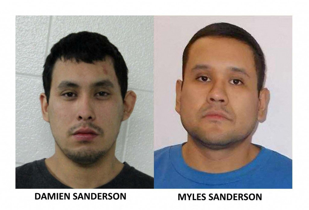 Damien Sanderson a Myles Sanderson, ktorých Kráľovská kanadská jazdná polícia označila za podozrivých z útokov nožom v kanadskej provincii Saskatchewan. FOTO: Reuters