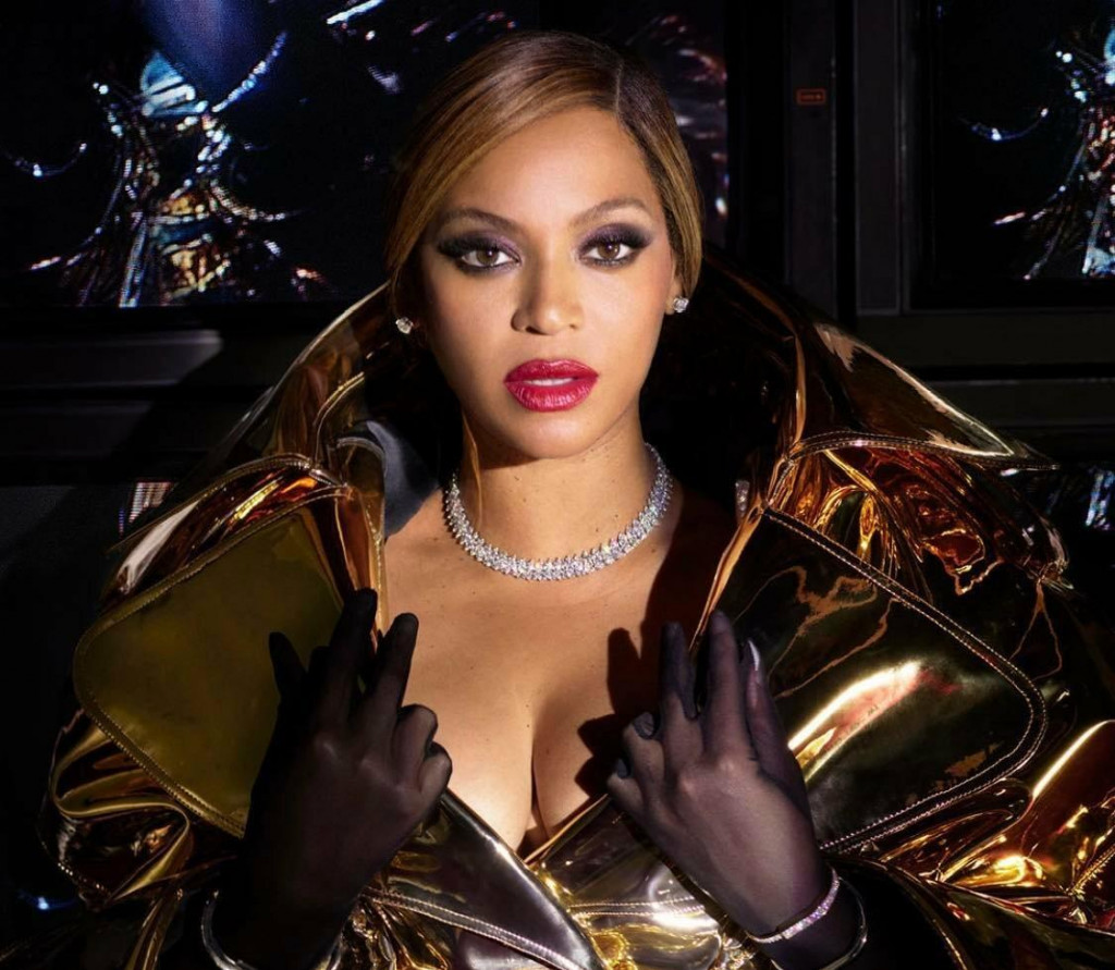 Beyoncé dali na krk v novej kampani luxusný šperk.
