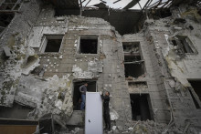 Zničené budovy na Ukrajine. FOTO TASR/AP

