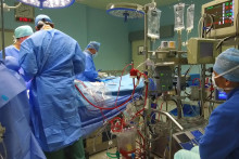 Slovensko čelí akútnemu nedostatku lekárov aj sestričiek. FOTO: TASR