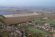 Vizualizácia, akoby mala vyzerať nová hala v logistickom parku pri Dunajskej Strede. FOTO: Panattoni Slovakia