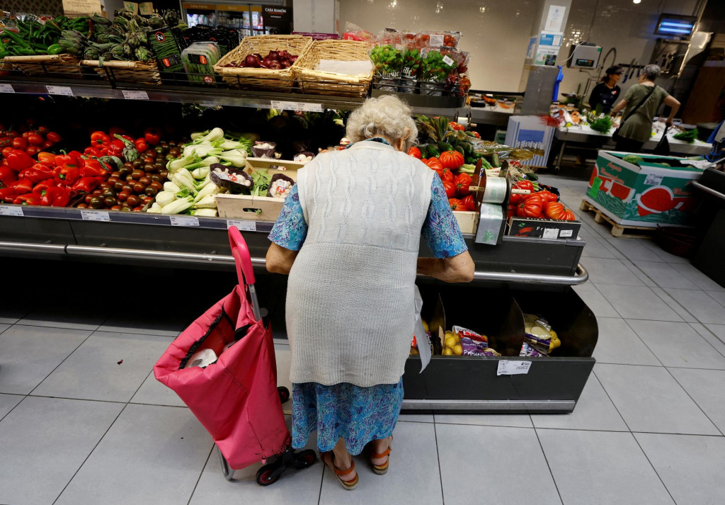 Jedným z hnacích motorov inflácie v eurozóne sú aj potraviny. FOTO: Reuters