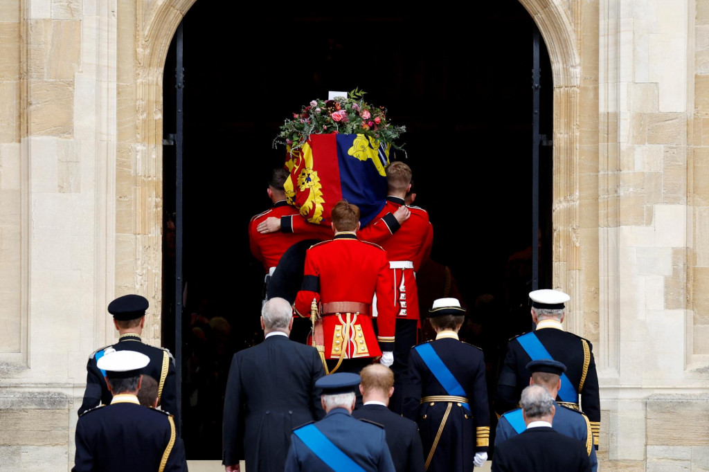 Pohreb kráľovnej Alžbety II. FOTO: Reuters