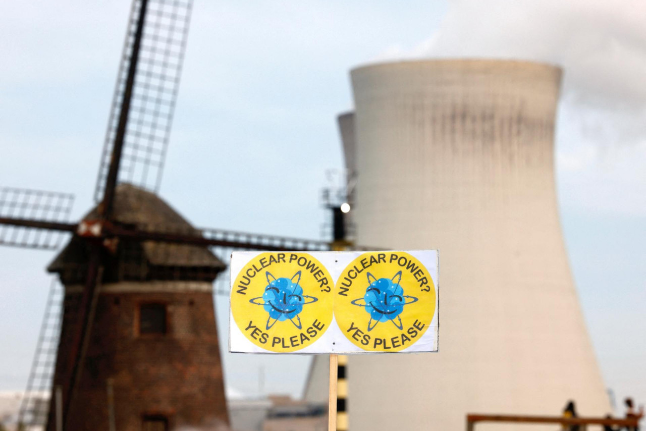 Бельгия окончательно вывела из эксплуатации один из семи своих реакторов. Она хочет стать безъядерной к 2025 году
