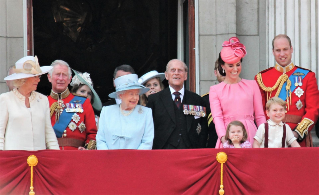 Najkrajšie fotografie tehuliek britskej kráľovskej rodiny.