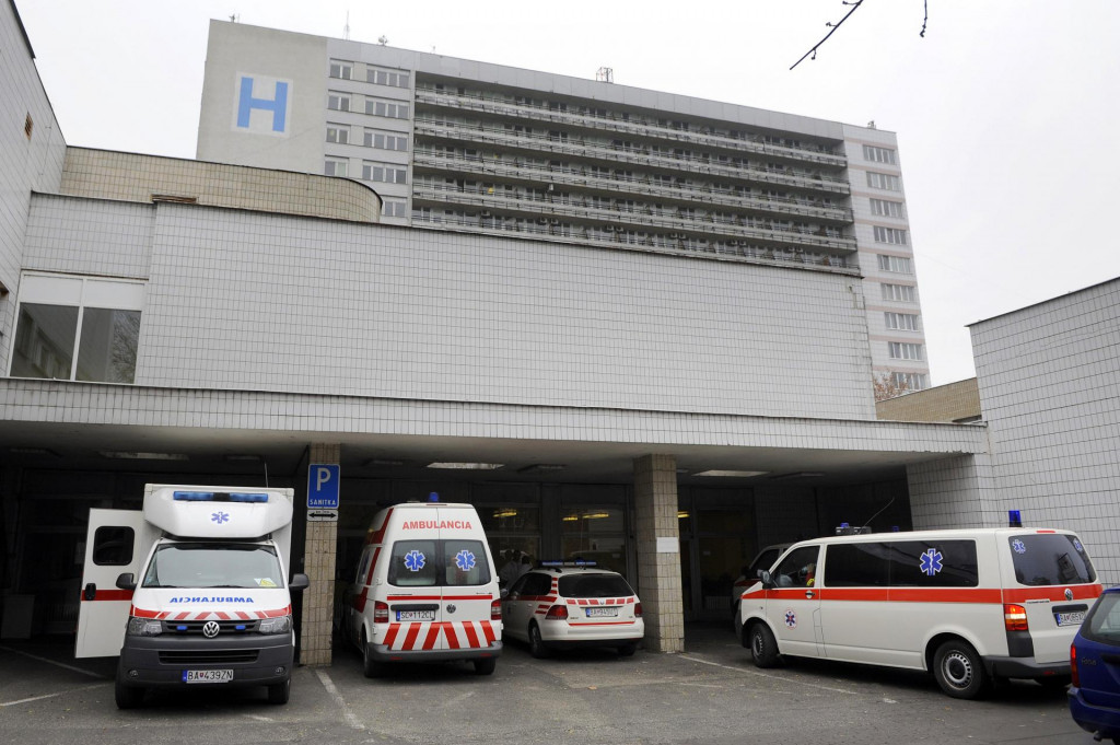 Nemocniciam hrozí, že nebudú mať dosť lekárov. FOTO: TASR/Michal Svítok