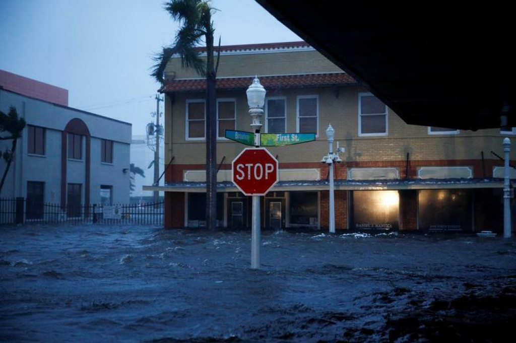 Hurikán Ian na Floride. FOTO: Reuters