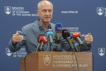 Minister hospodárstva Slovenskej republiky Karel Hirman. FOTO: TASR/Martin Baumann