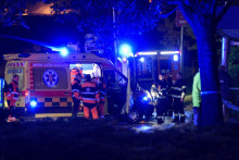 Najmenej päť obetí si vyžiadala tragická nedeľňajšia nehoda v centre Bratislavy. FOTO: TASR/P. Zachar