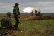Vojaci na Ukrajine. FOTO: Reuters
