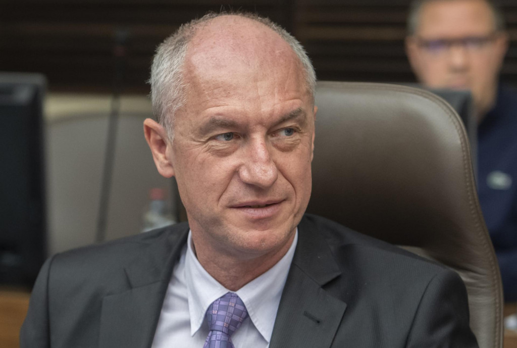 Minister hospod&aacute;rstva Karel Hirman. FOTO: TASR/Martin Baumann