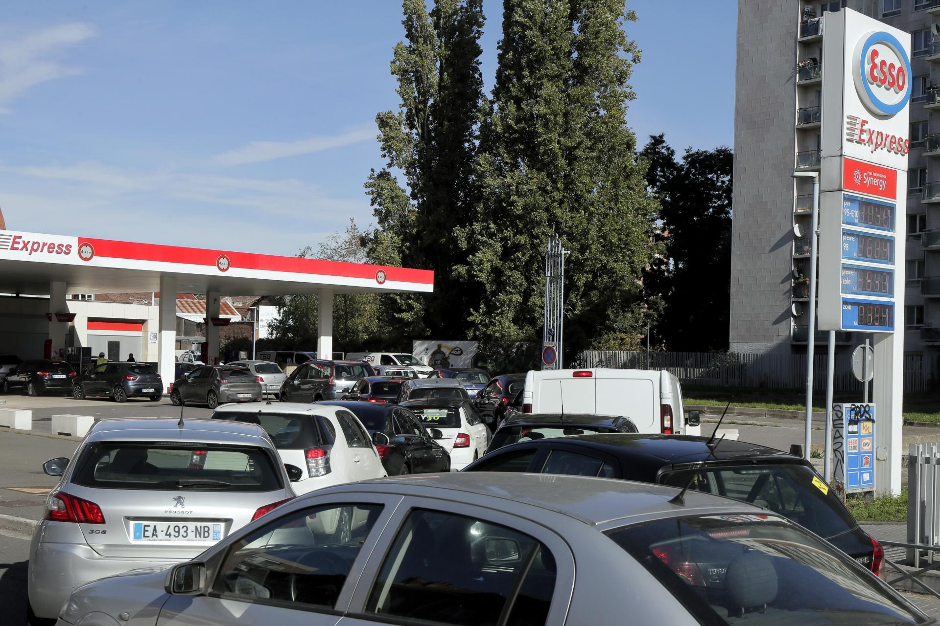 Ceny benzínov a nafty na Slovensku sa zvýšili, 95-oktánový ide hore najrýchlejšie
