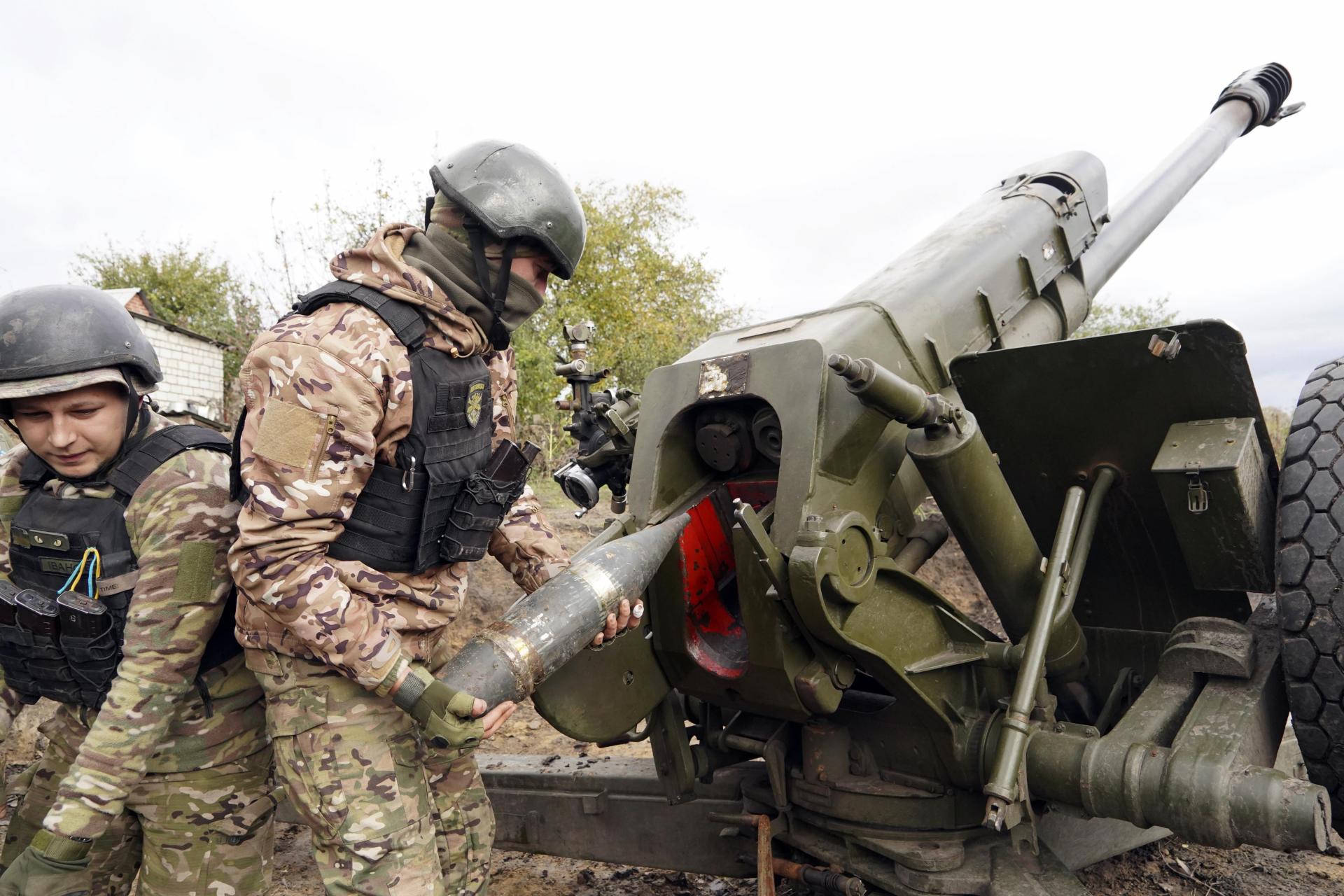 La France formera jusqu’à deux mille soldats ukrainiens sur son sol et enverra plus d’armes à l’Ukraine