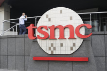 Spoločnosť TSMC je najväčší svetový kontraktuálny výrobca čipov. FOTO: TASR/AP
