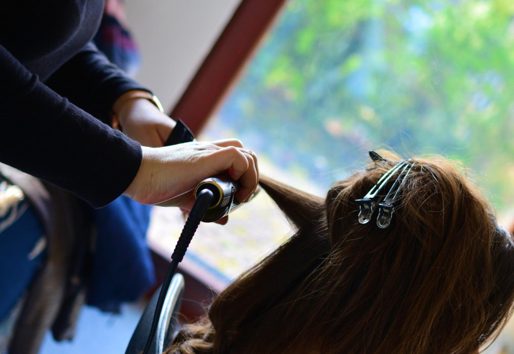 Prípravky na vyrovnávanie vlasov môžu byť rizikové pre vznik rakoviny.