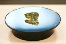 303.10-karátový diamant. FOTO: REUTERS