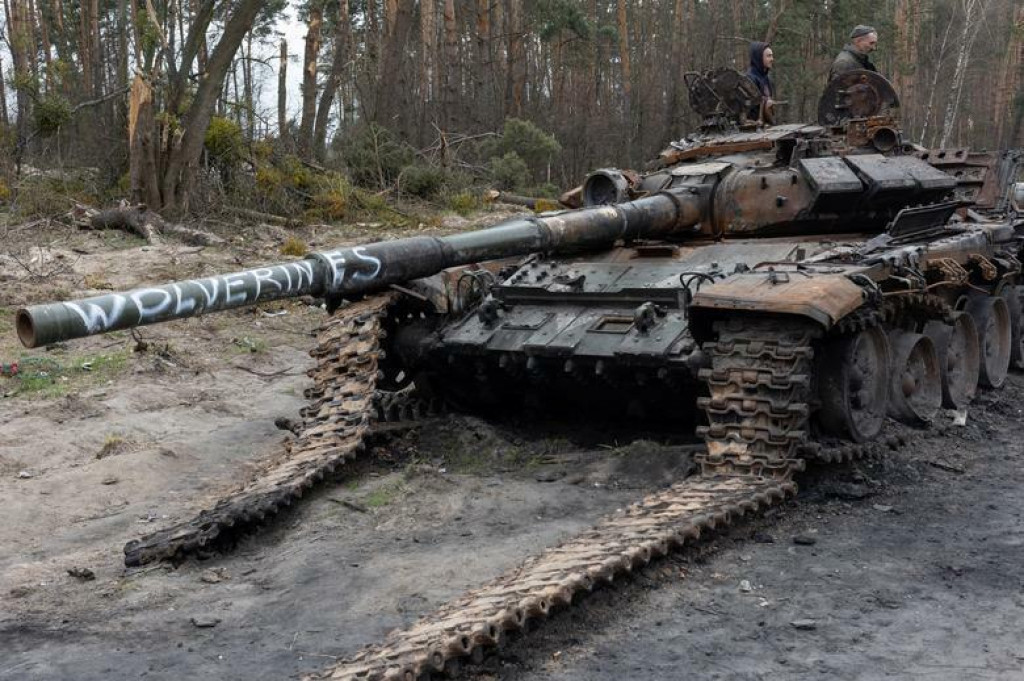 Zničený ruský tank. FOTO: Reuters