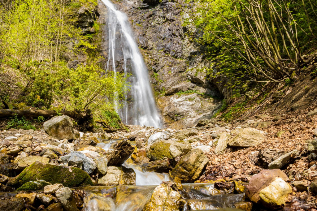 Tieto slovenské vodopády rozhodne stoja za vašu pozornosť.