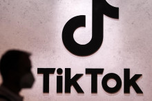 Logo sociálnej siete TikTok. FOTO: TASR/AP

