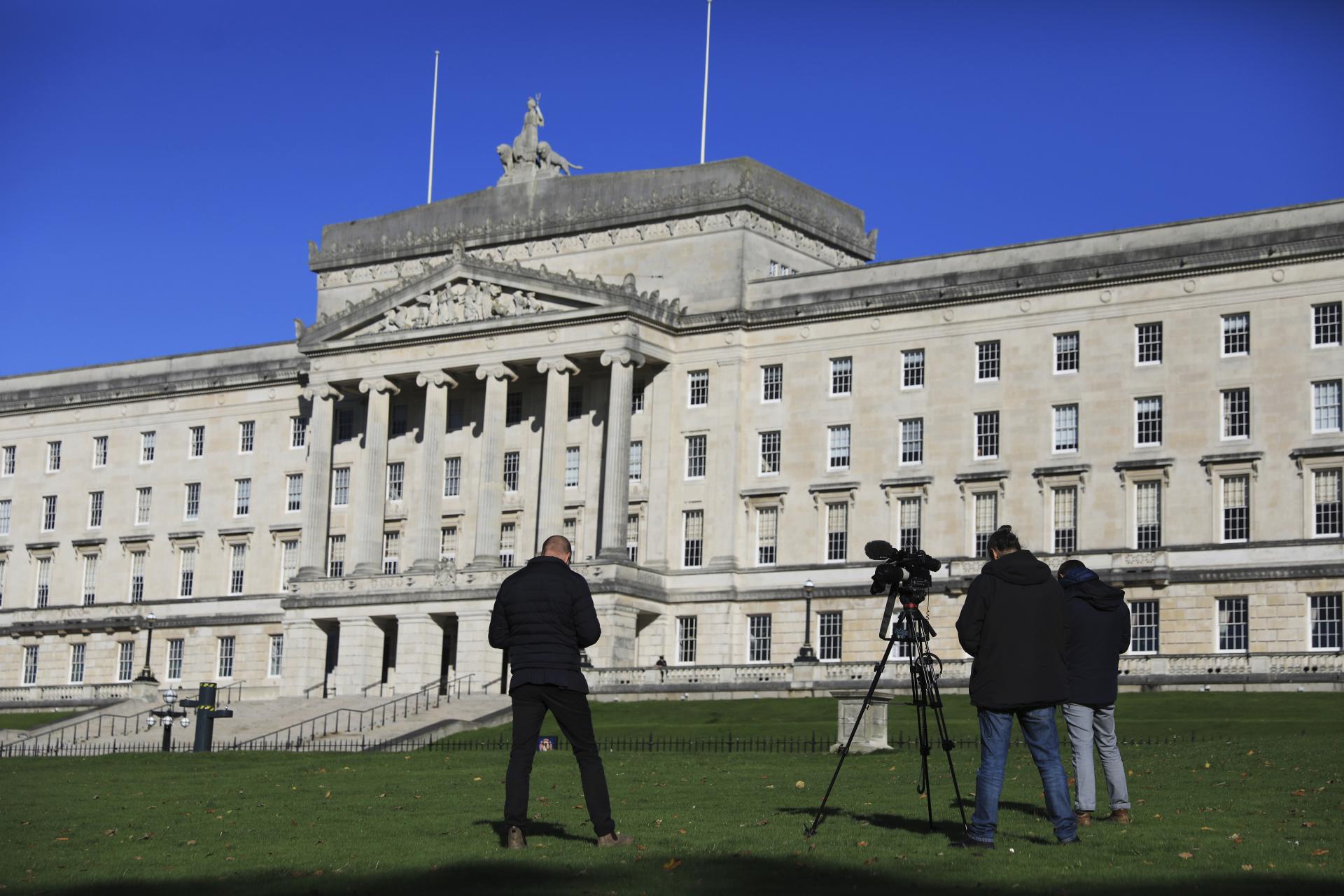 Británia zvažuje odklad volieb v Severnom Írsku, povedal írsky minister zahraničia