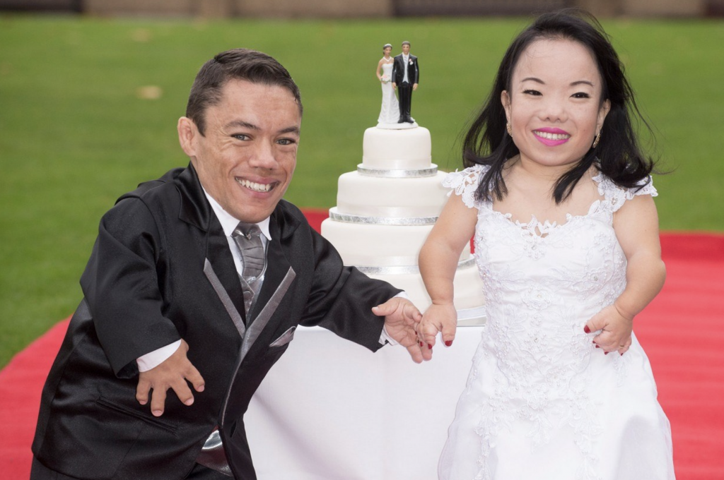 Vzali sa pred šiestimi rokmi a zapísali sa do knihy rekordov ako najmenší manželia na svete.