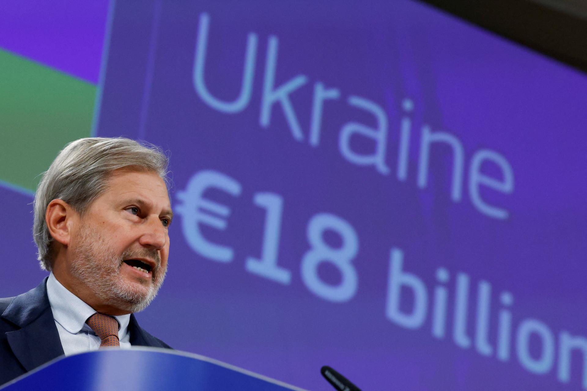 Európska komisia navrhuje na budúci rok pravidelné pôžičky Kyjevu. Ich celková výška bude 18 miliárd eur