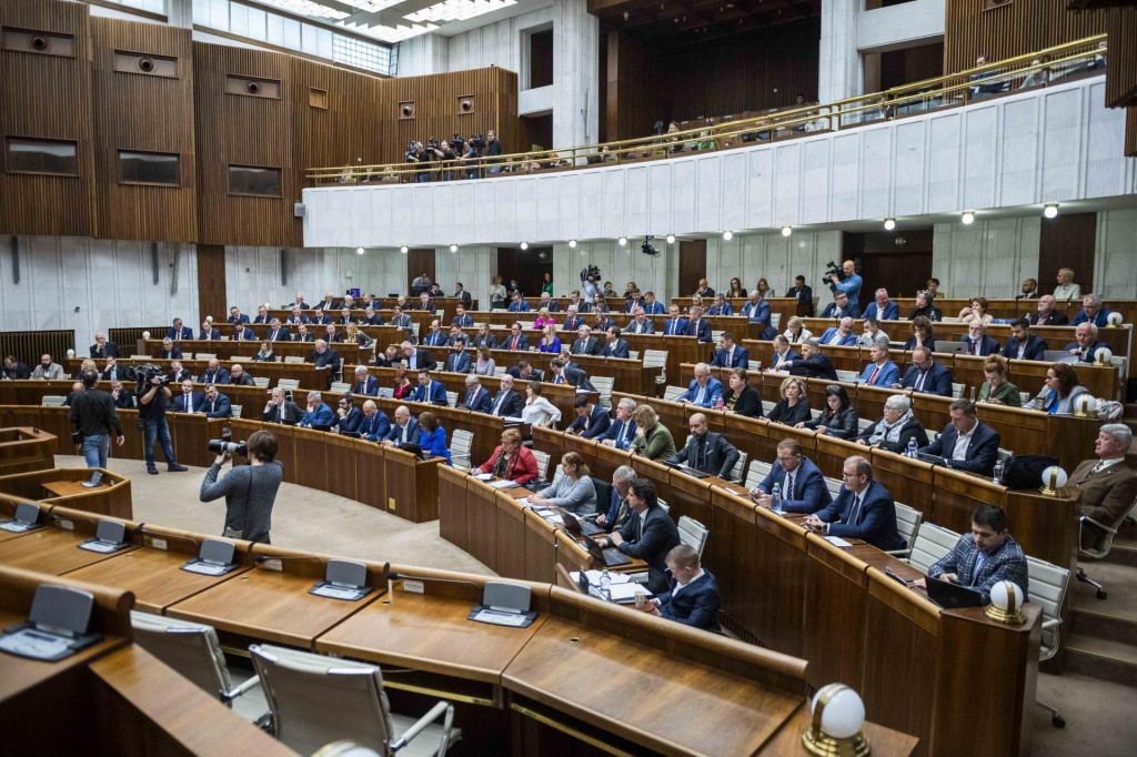 Plénum počas hlasovania na 75. schôdzi Národnej rady SR v Bratislave 8. novembra 2022. FOTO TASR/Jaroslav Novák