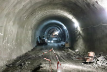 Prerazenie tunela Čebrať. FOTO: TASR/Ján Krošlák
