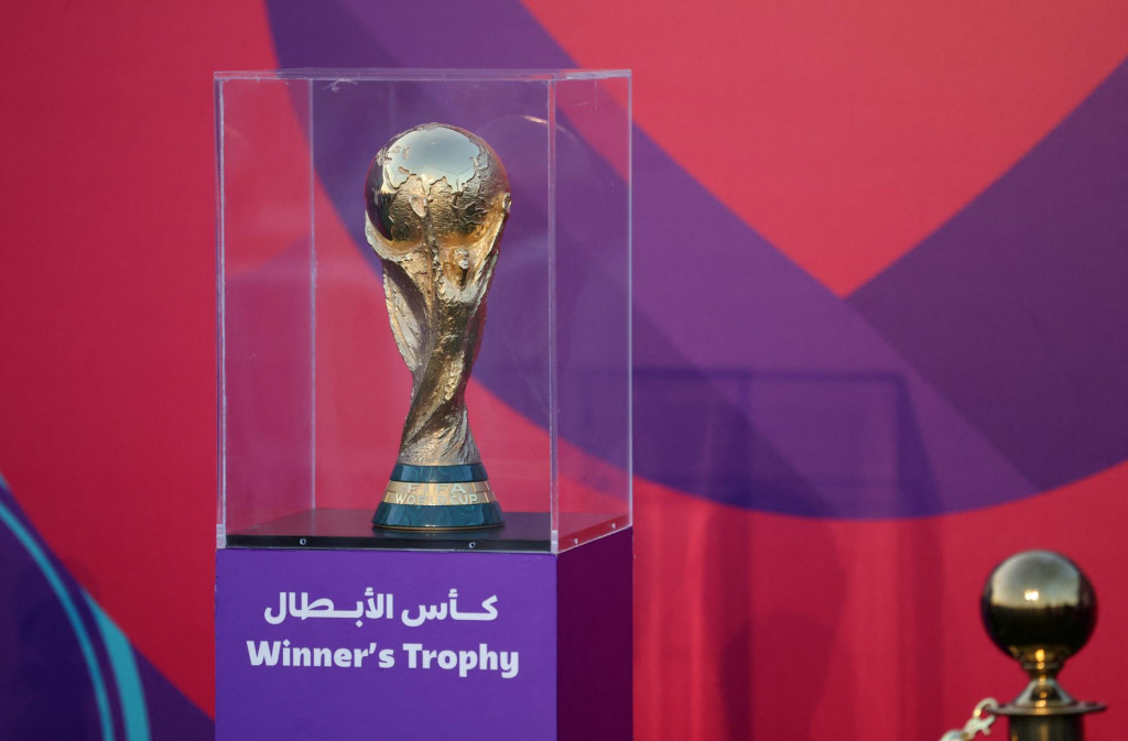 Najväčším favoritom na zisk trofeje futbalových majstrov sveta je podľa tipérov národný tím Brazílie. FOTO: Reuters