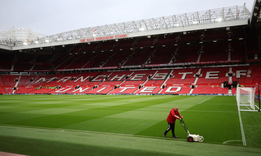 Futbalový štadión klubu Manchester United. FOTO: Reuters