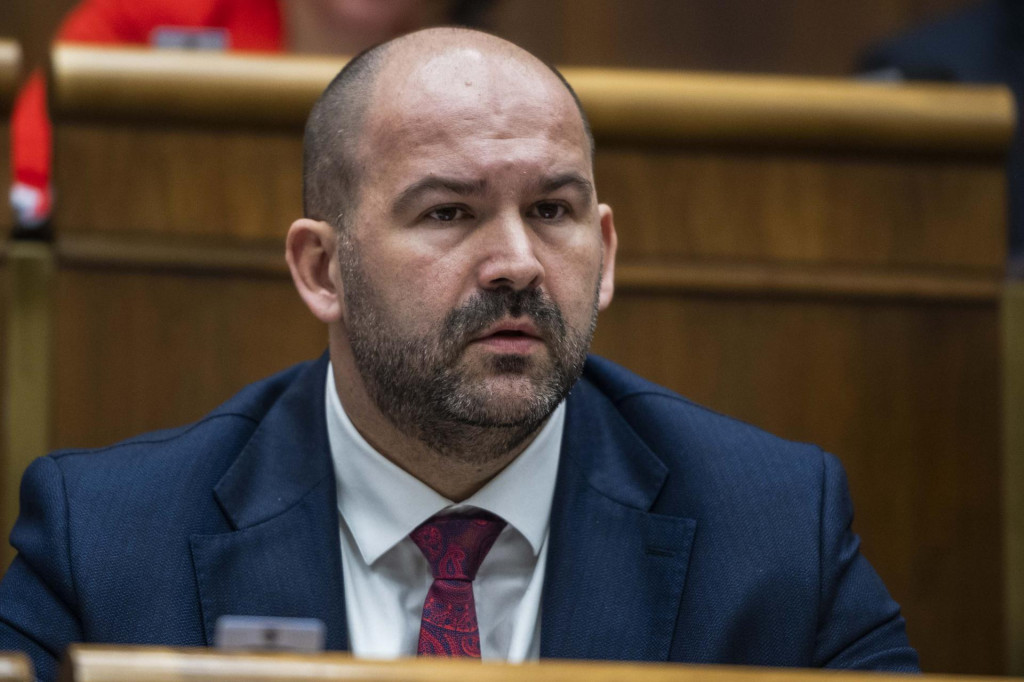 Podpredseda parlamentu Peter Pčolinsk&yacute; (Sme rodina). FOTO: TASR/Jaroslav Nov&aacute;k