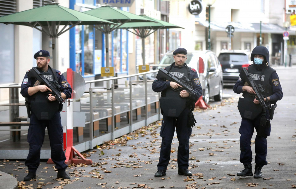 Nemecká polícia sa sústredila na islamský terorizmus. Problém pravicového extrémizmu však krajinu trápi dlhšie. FOTO: HN/Pavol Funtál