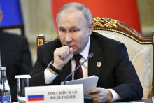 Ruský prezident Vladimir Putin na samite Eurázijskej hospodárskej únie v kirgyzskom Biškeku 9. decembra 2022. FOTO: TASR/AP