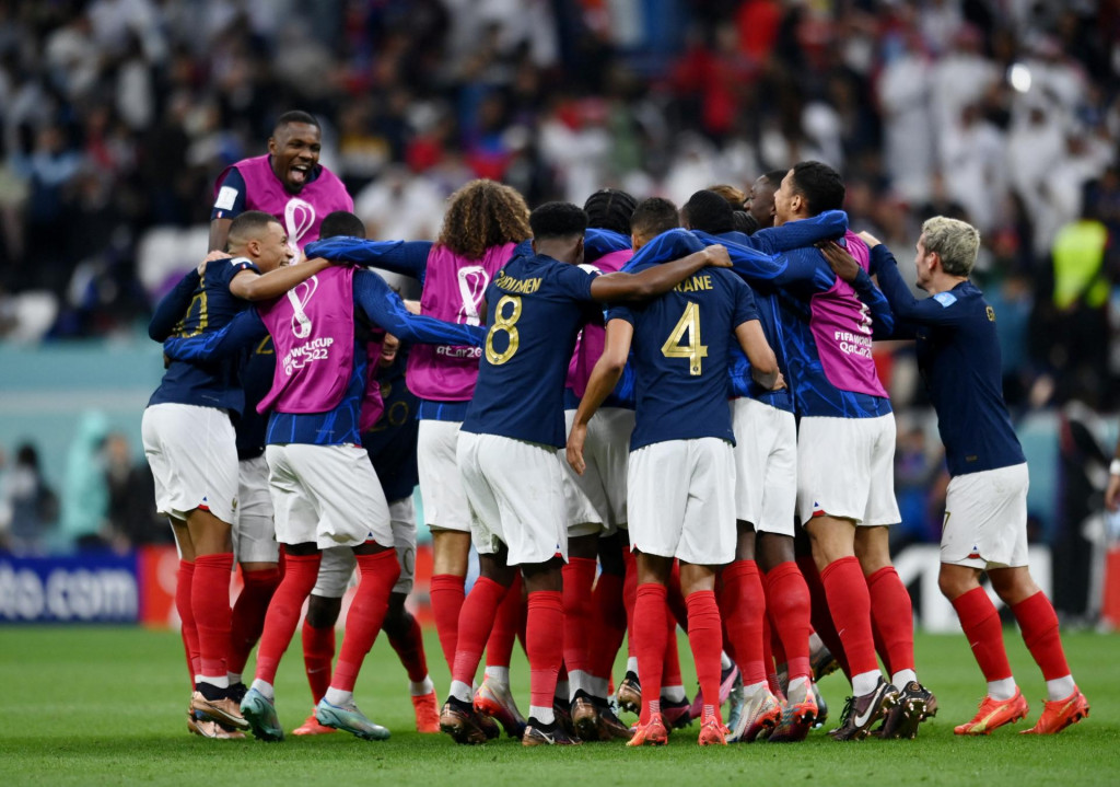 Štvrťfinále MS vo futbale medzi Francúzskom a Anglickom. FOTO: Reuters