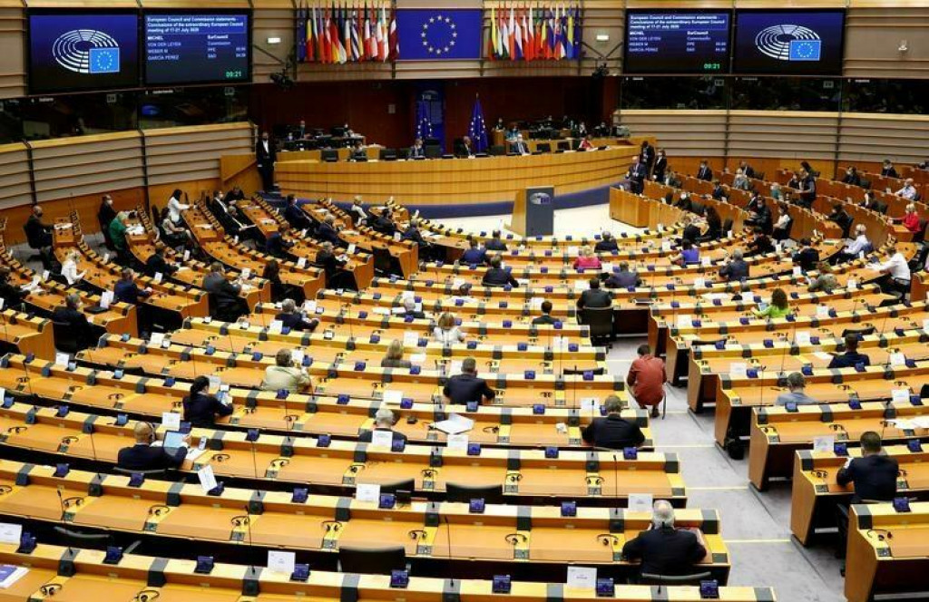 Plenárne zasadnutie Európskeho parlamentu. FOTO: REUTERS