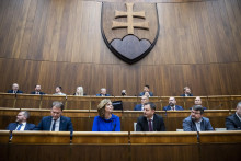 Členovia vlády v parlamente. FOTO: TASR/Jaroslav Novák
