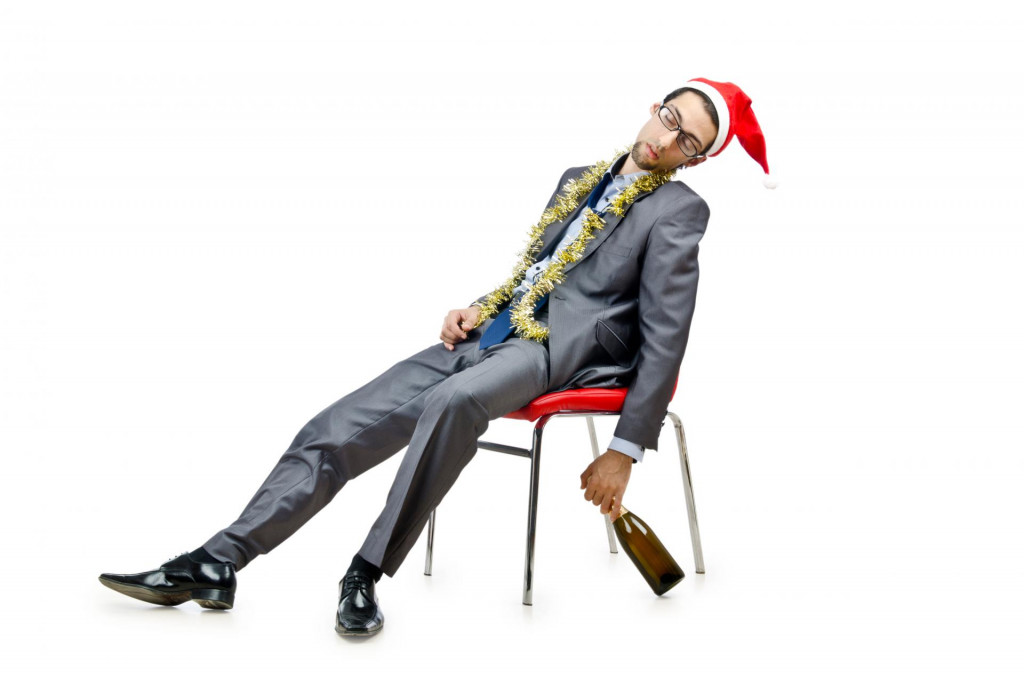 Vianočná párty, opitý muž, HN magazín SNÍMKA: Shutterstock