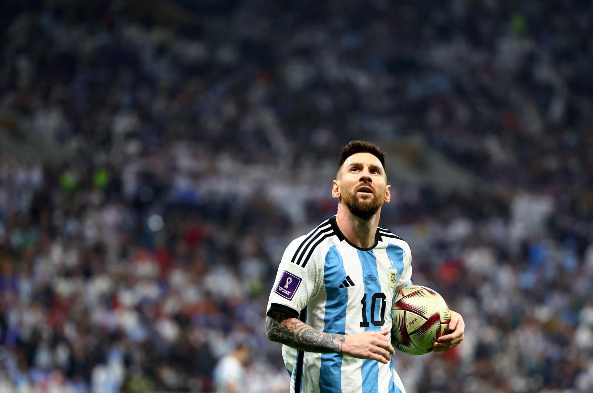 Messi dosiahol futbalovú nesmrteľnosť. Argentínu doviedol k vysnívanému tretiemu titulu majstra sveta