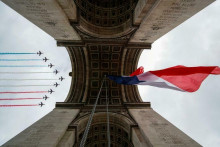 Ilustračná fotografia francúzskej vlajky. FOTO: REUTERS