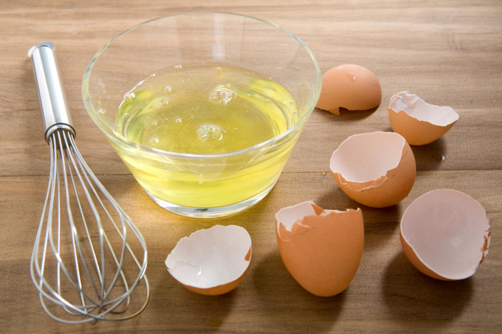 Zostávajúce vaječné bielky rozhodne nevyhadzujte.