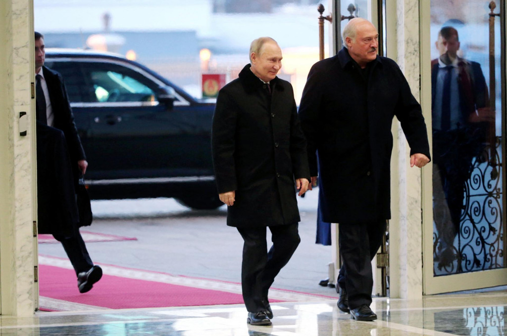 Vladimir Putin a Alexander Lukašenko. FOTO: Sputnik/Reuters