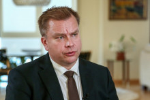 Fínsky minister obrany Antti Kaikkonen. FOTO: Reuters