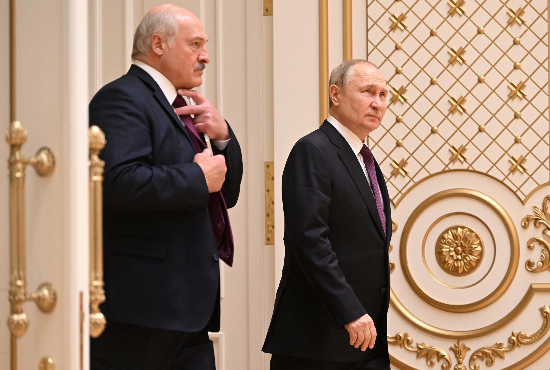 VIDEO: Kto je väčší agresor? Lukašenko si doberal Putina a dostal ho do rozpakov