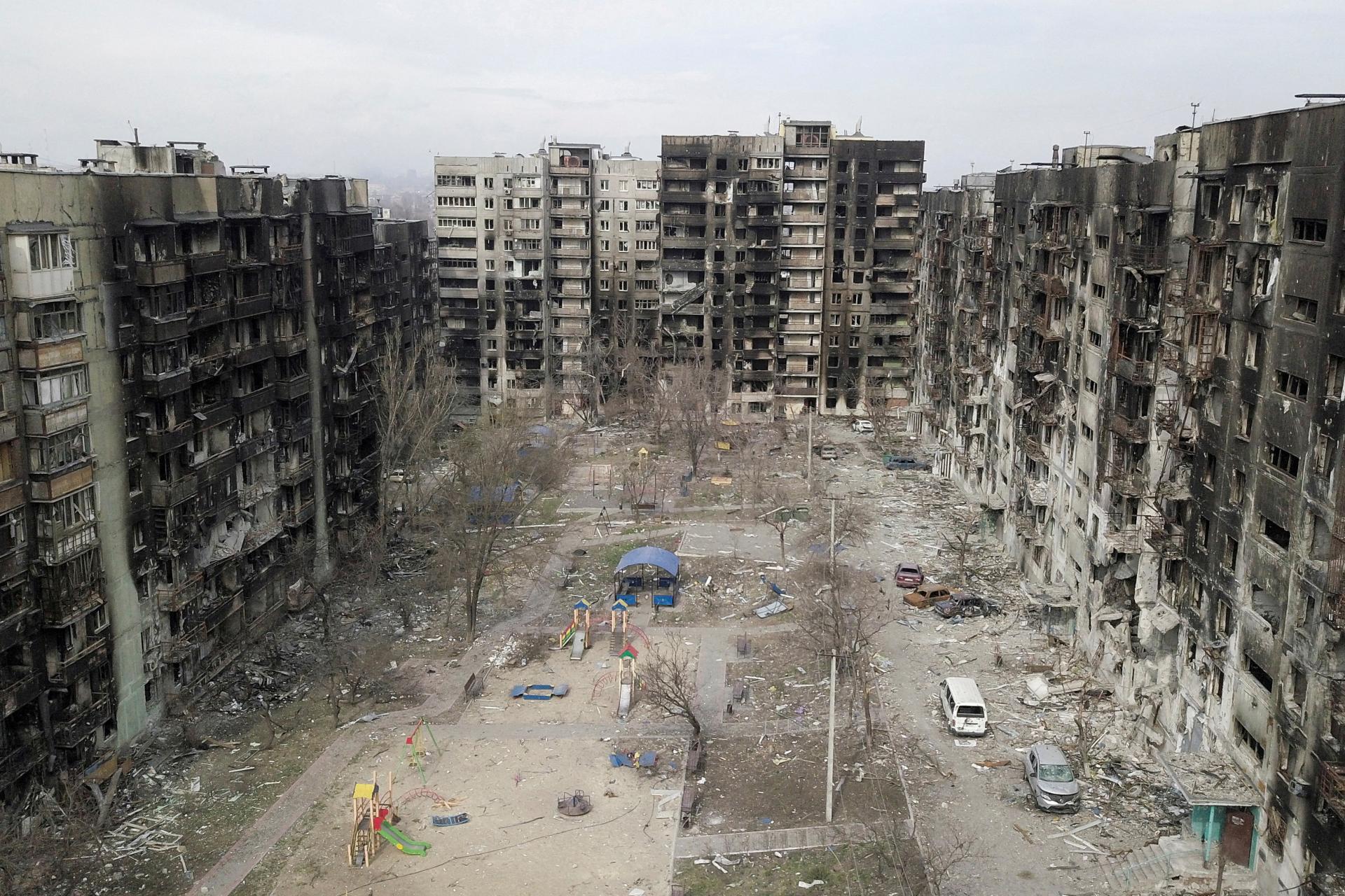 V Mariupole zahynuli tisícky civilistov. Môže za to Kyjev, tvrdí Rusko