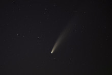 Naposledy predviedla veľkolepé divadlo kométa Neowise, ktorú bolo možné sledovať aj na Slovensku. FOTO: TASR/Michal Svítok