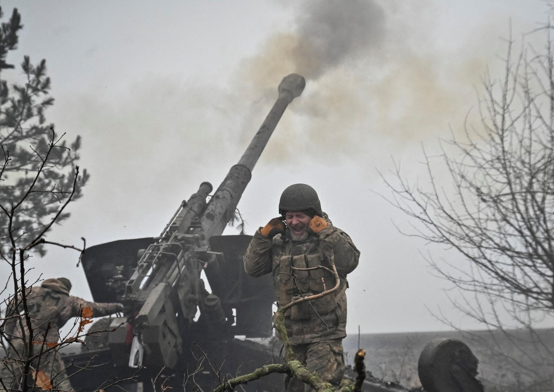 Ukrajinci zasiahli sústredenie síl nepriateľa. Jedným úderom sme vyradili až 500 Rusov, hlási Kyjev