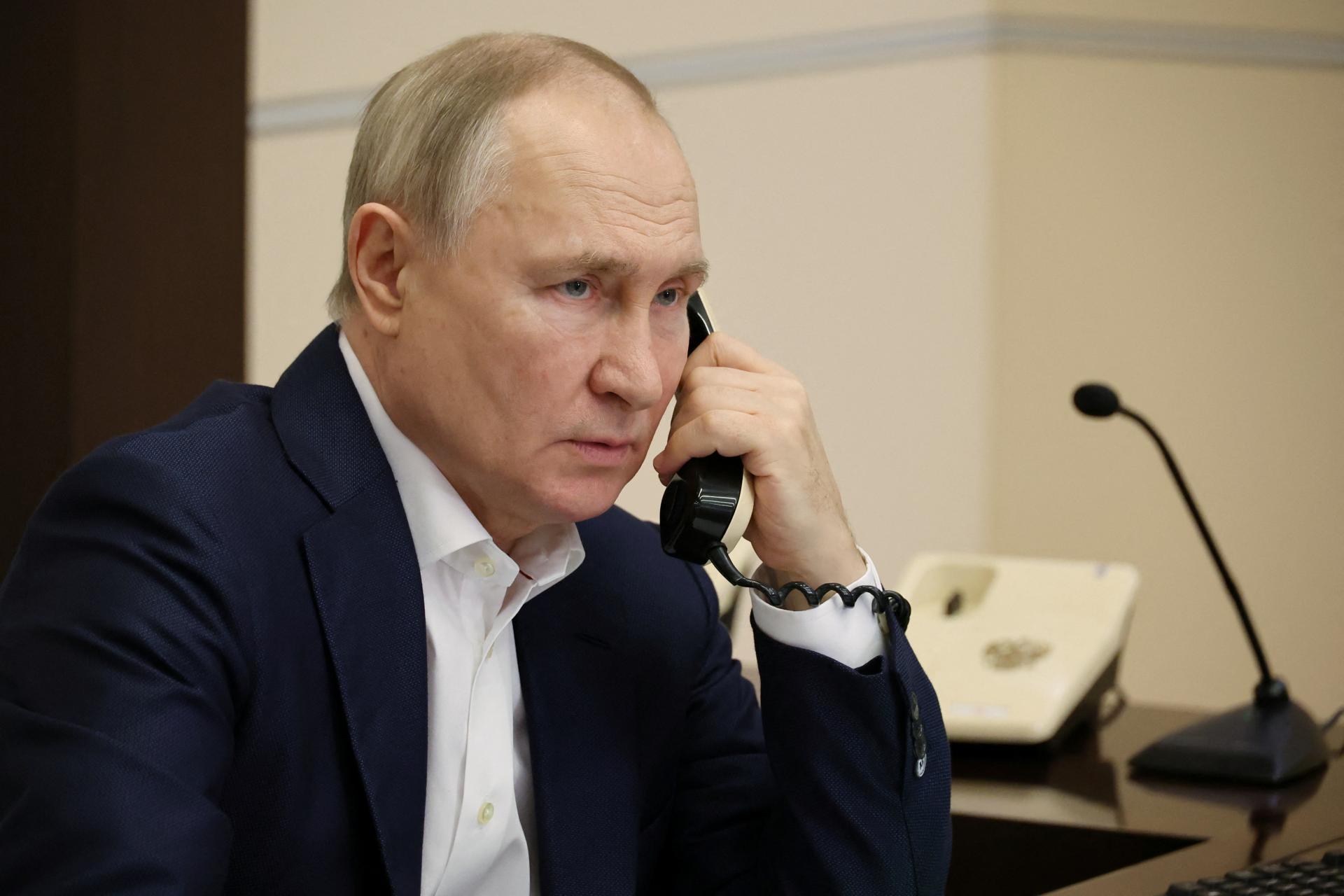 Putin nariadil, aby od februára boli premietané dokumenty o útoku na Ukrajinu