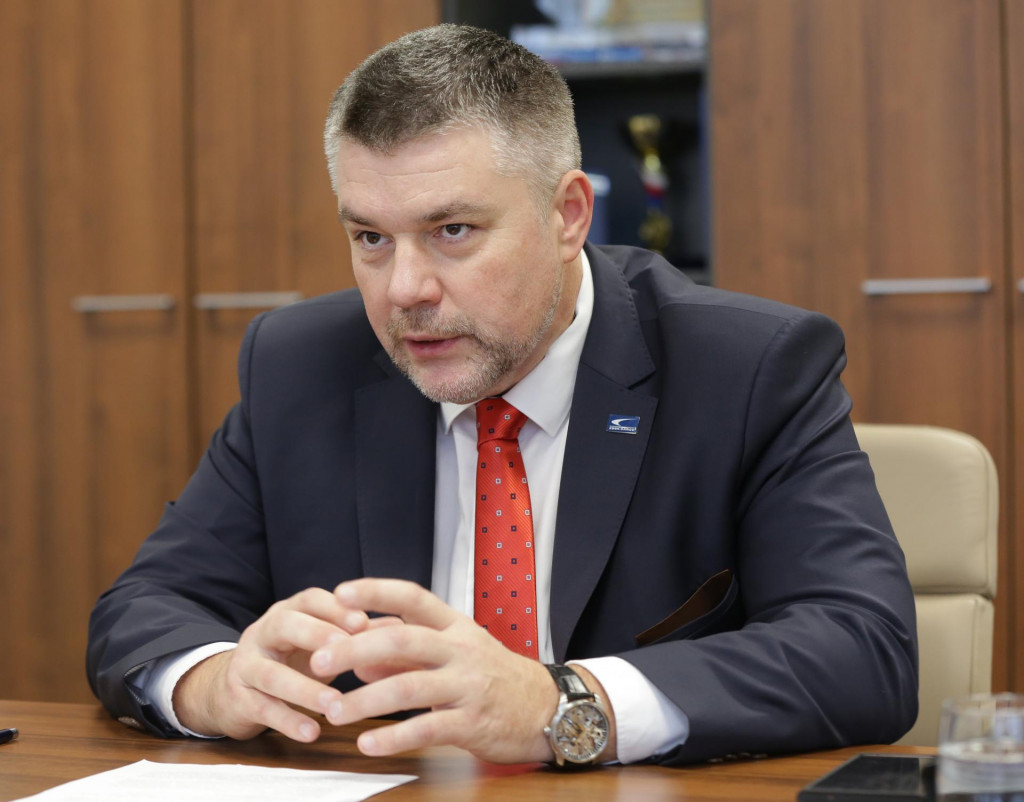 Generálny riaditeľ Železničnej spoločnosti Cargo Slovakia Roman Gono verí, že štát bude spravodlivejšie určovať tendre. FOTO: HN/Peter Mayer