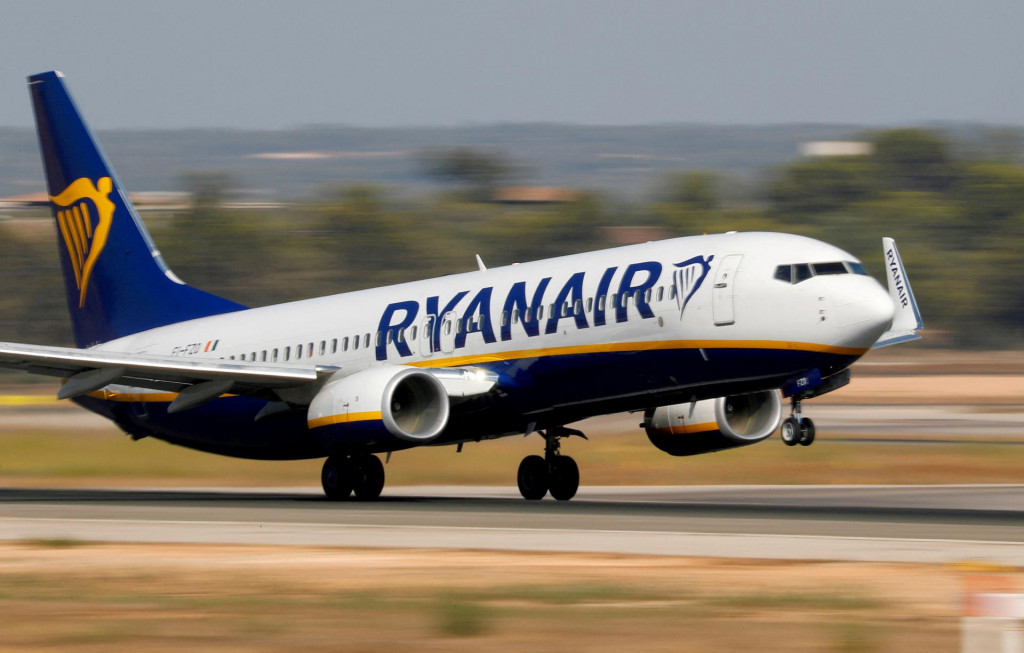 Lietadlo leteckej spoločnosti Ryanair. FOTO: Reuters